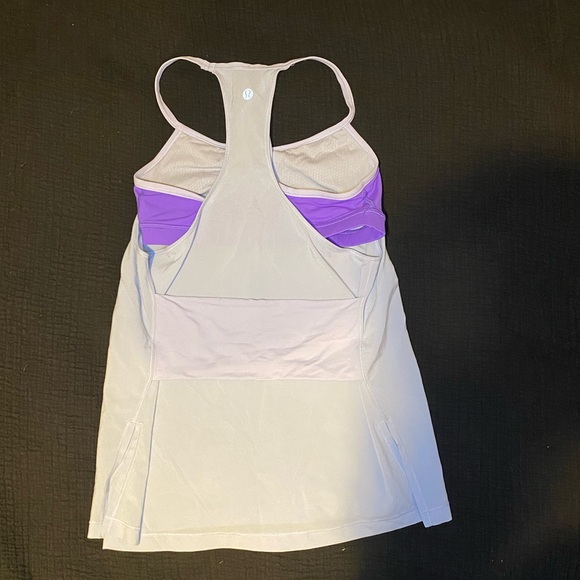 Lululemon Amped Tank Top Size 2 - Picture 3 of 3